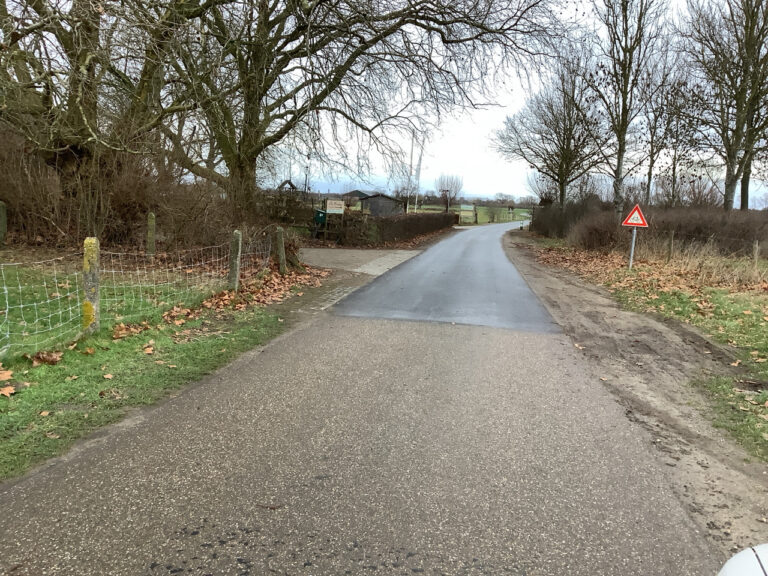 Weerdseweg na onderhoudsmaatregelen
